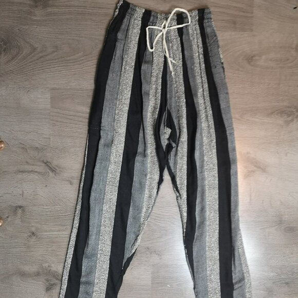 SHOP TheStyleMinr.com's 70s Vintage Carrot-top Striped Pant - Picture 1 of 12